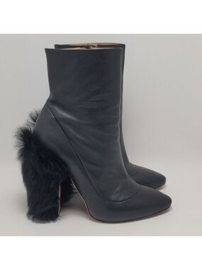 Rochas Ankle Bootie Black Leather Side Zipper Fur Heeled Almond Boots Size 40